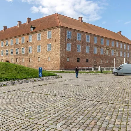 2 Bedroom Gorgeous In Σπίτι διακοπών Sønderborg